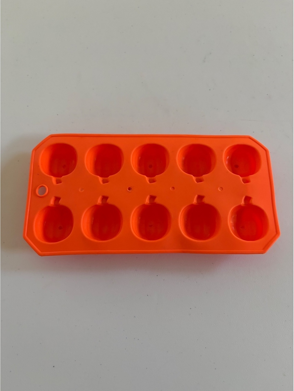 Mini pumpkin mold tray of 10